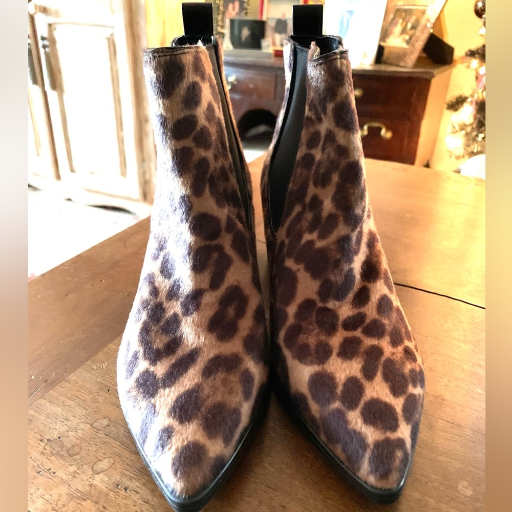 Nine West 7 1/2 never worn outside